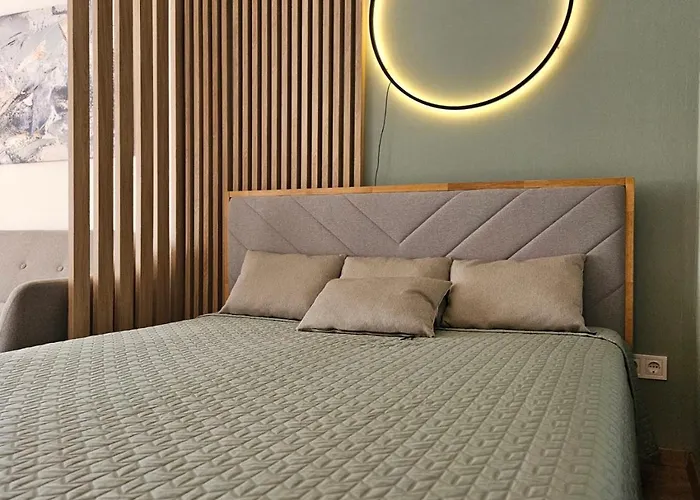 D422apartman * Dunaújváros